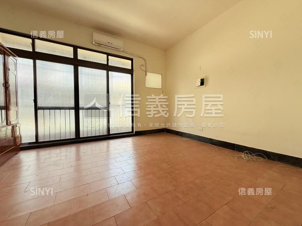 近北區朝東南臨路活巷透天房屋室內格局與周邊環境