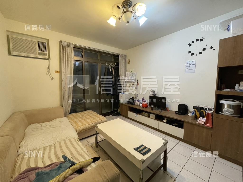 中華路美麗三房房屋室內格局與周邊環境