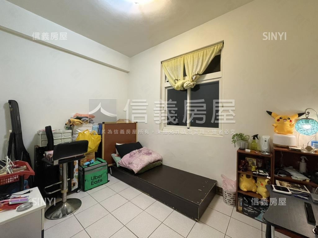 中華路美麗三房房屋室內格局與周邊環境