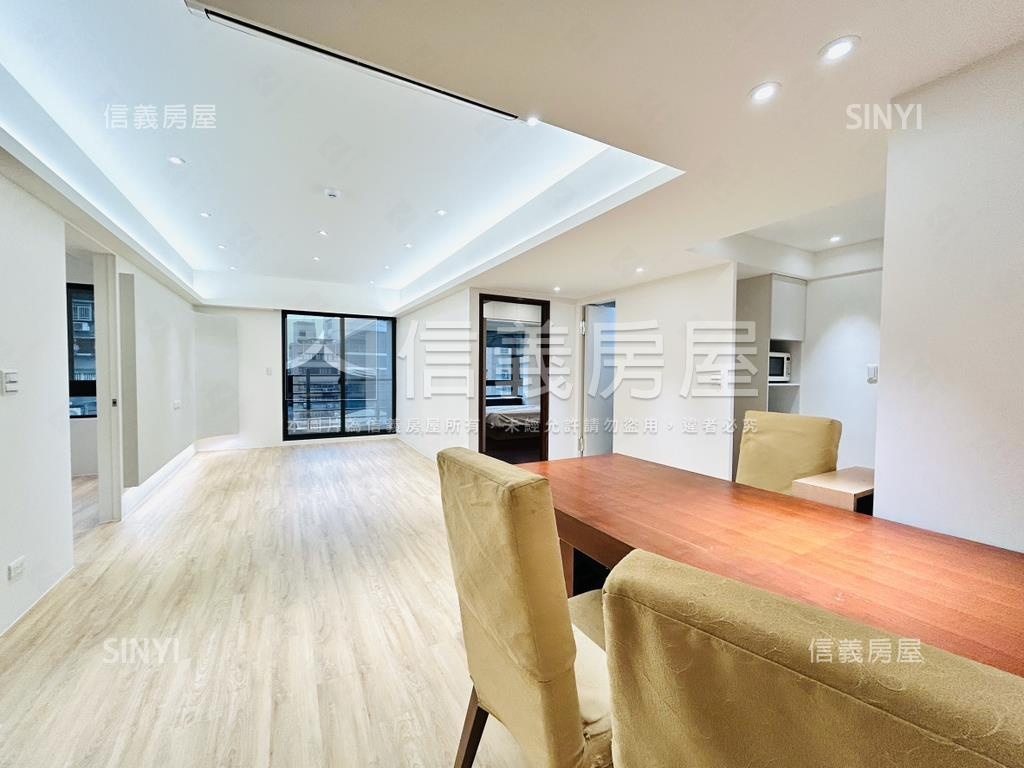 雙敦三房帶坡平車位２房屋室內格局與周邊環境