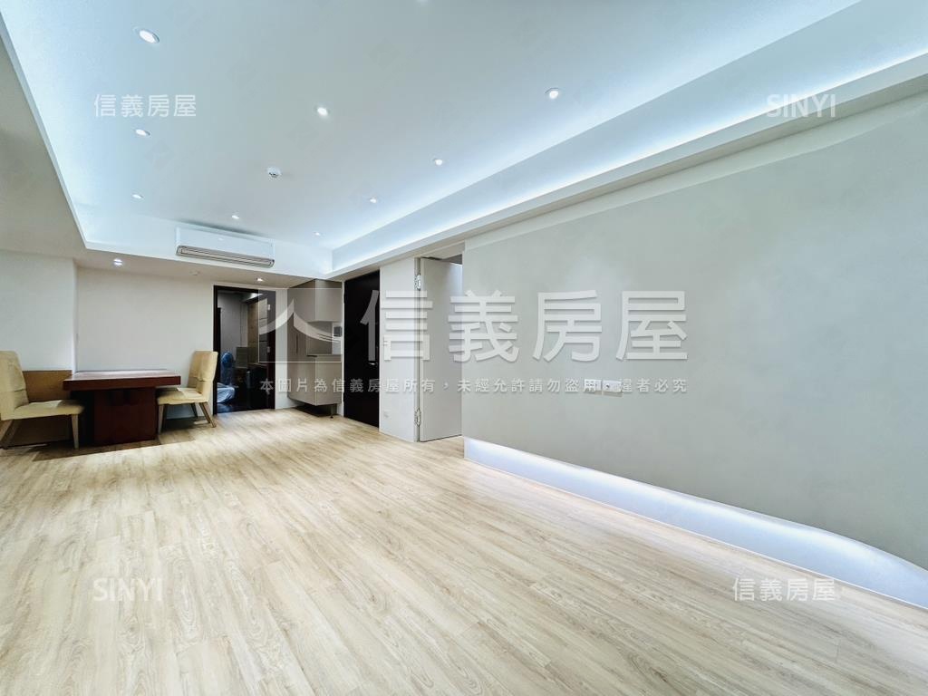 雙敦三房帶坡平車位２房屋室內格局與周邊環境