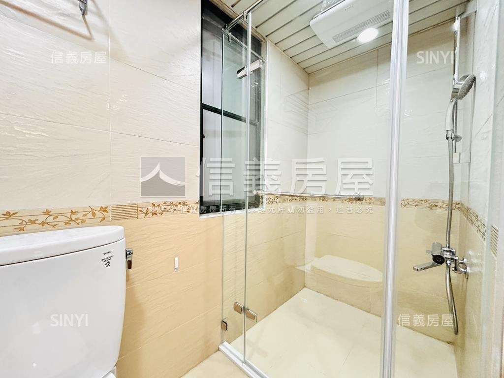 雙敦三房帶坡平車位２房屋室內格局與周邊環境