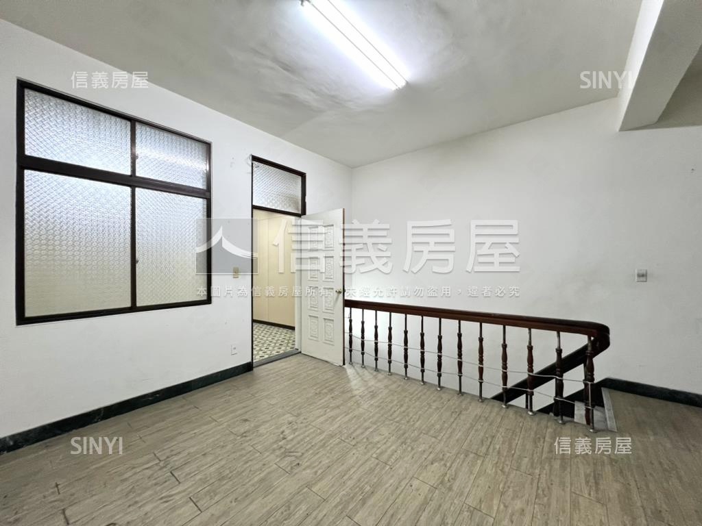 近小北門新光。西門路店面房屋室內格局與周邊環境