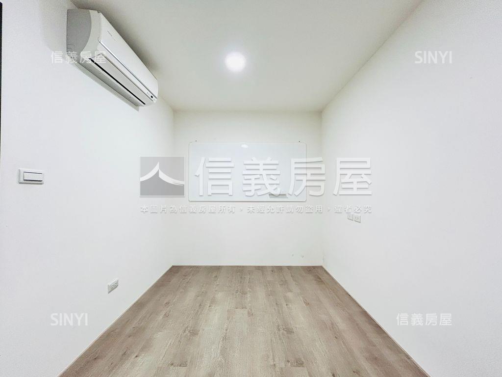 國光公園裝潢三樓房屋室內格局與周邊環境