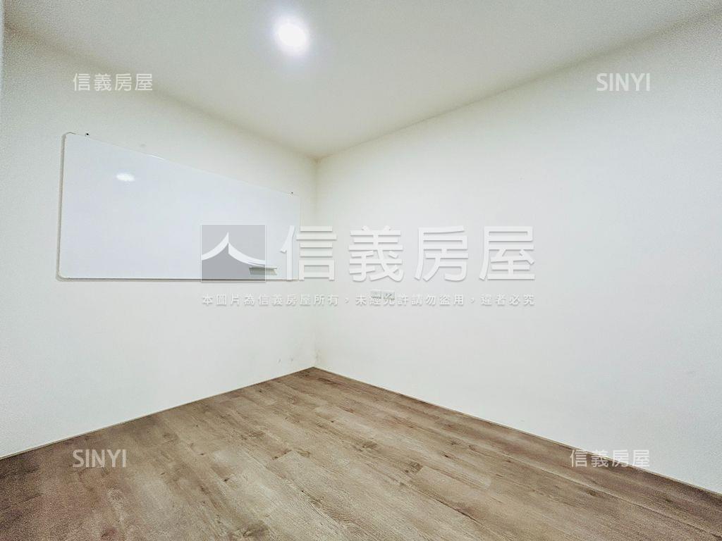 國光公園裝潢三樓房屋室內格局與周邊環境