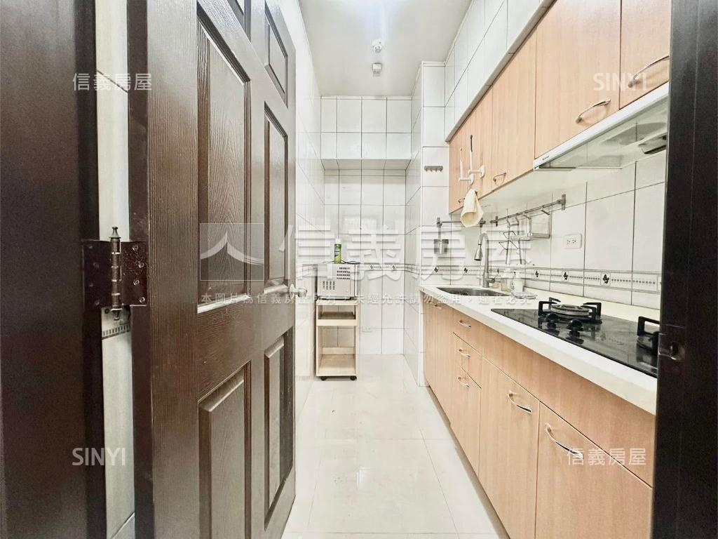 森林公園１號兩房車位房屋室內格局與周邊環境