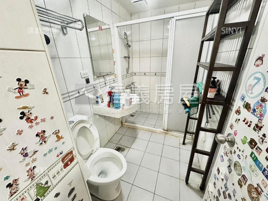 森林公園１號兩房車位房屋室內格局與周邊環境