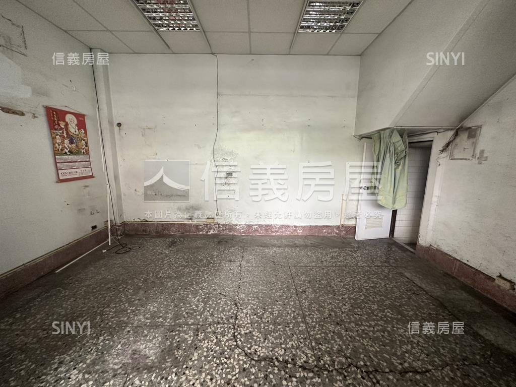正中山路金店面房屋室內格局與周邊環境