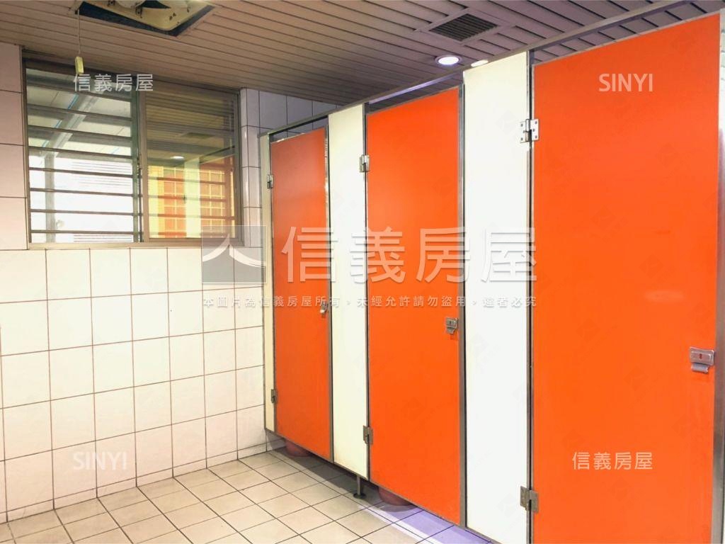 近捷運便利商店三角窗房屋室內格局與周邊環境