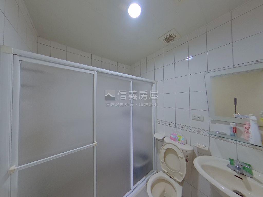 ✿專任華夏金城稀有三房✿房屋室內格局與周邊環境