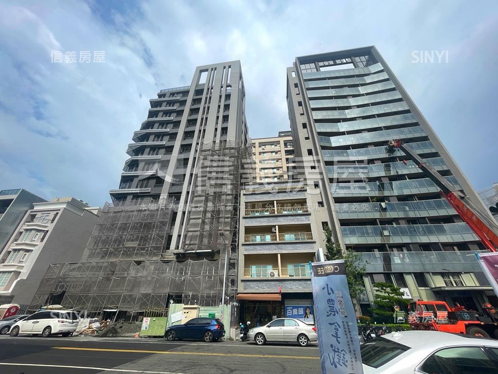 艾美巨蛋‧Ｅ－９兩房平車房屋室內格局與周邊環境