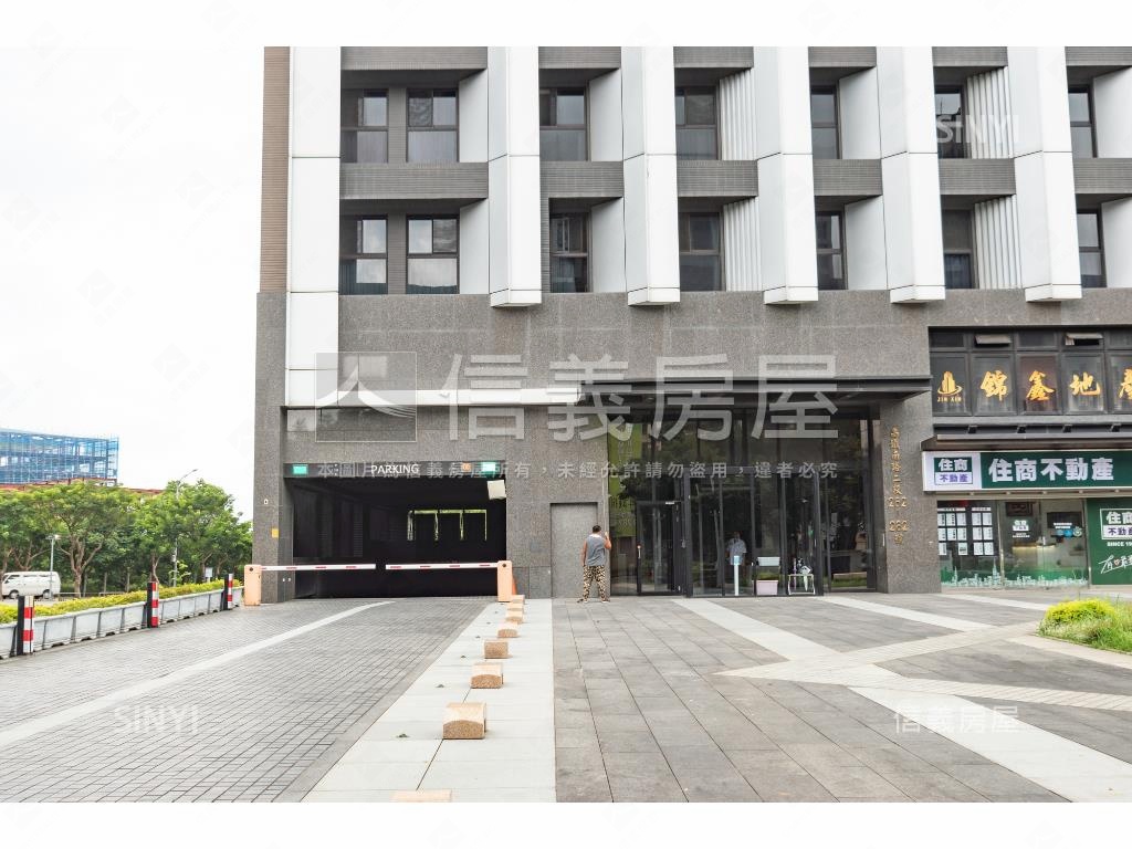 Ａ１９世界館獨立大１房房屋室內格局與周邊環境