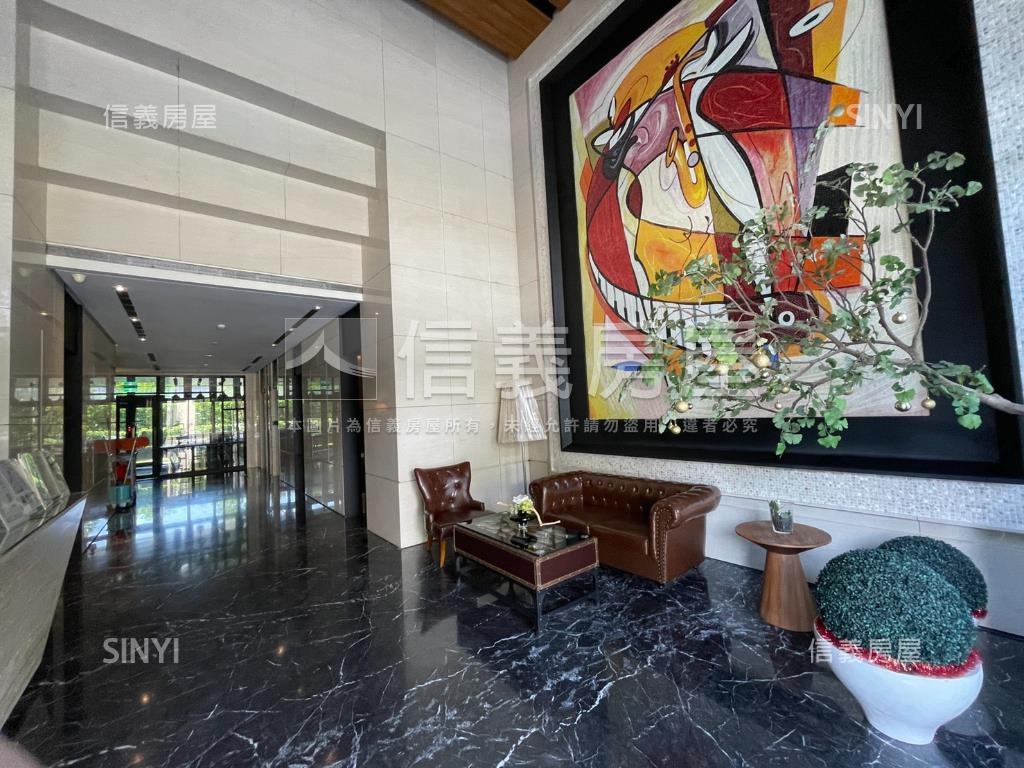 Ａ１９世界館獨立大１房房屋室內格局與周邊環境