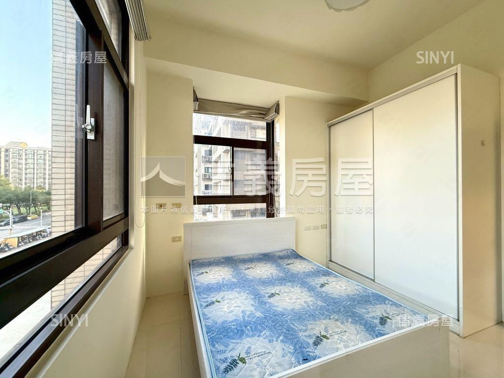 水岸陽光綠景美宅房屋室內格局與周邊環境