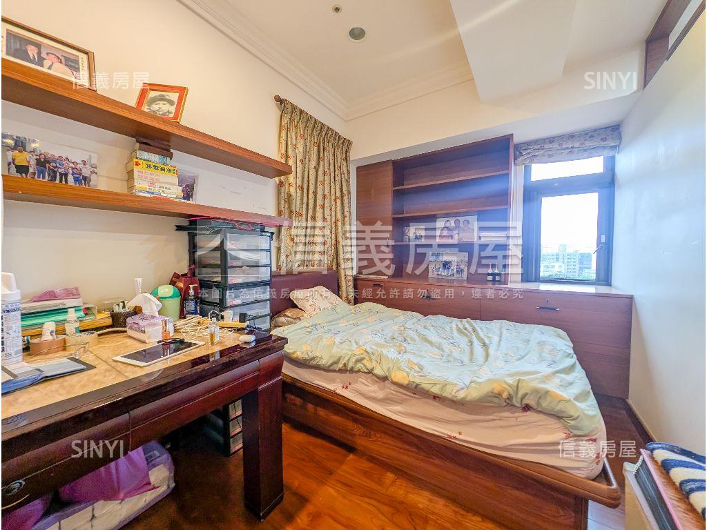 國美華爾道夫二期層峰豪邸房屋室內格局與周邊環境