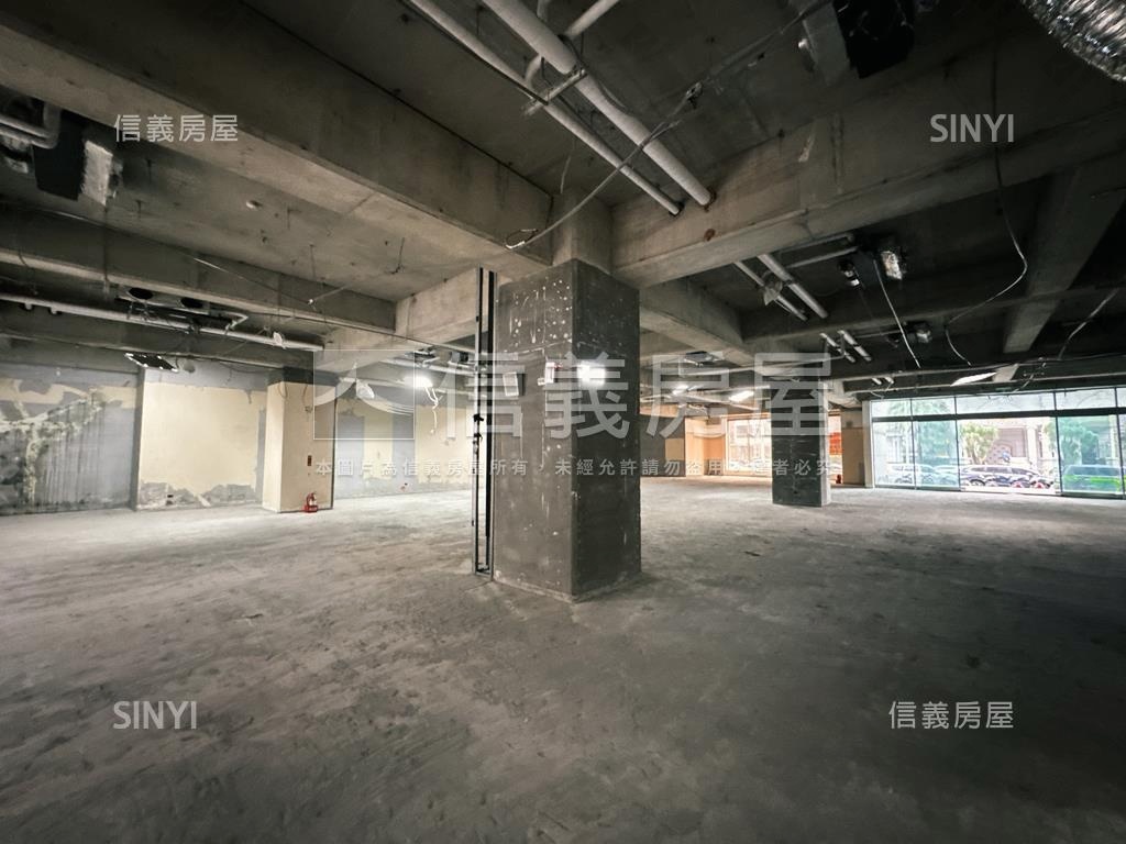 台灣科技總部一樓店辦房屋室內格局與周邊環境