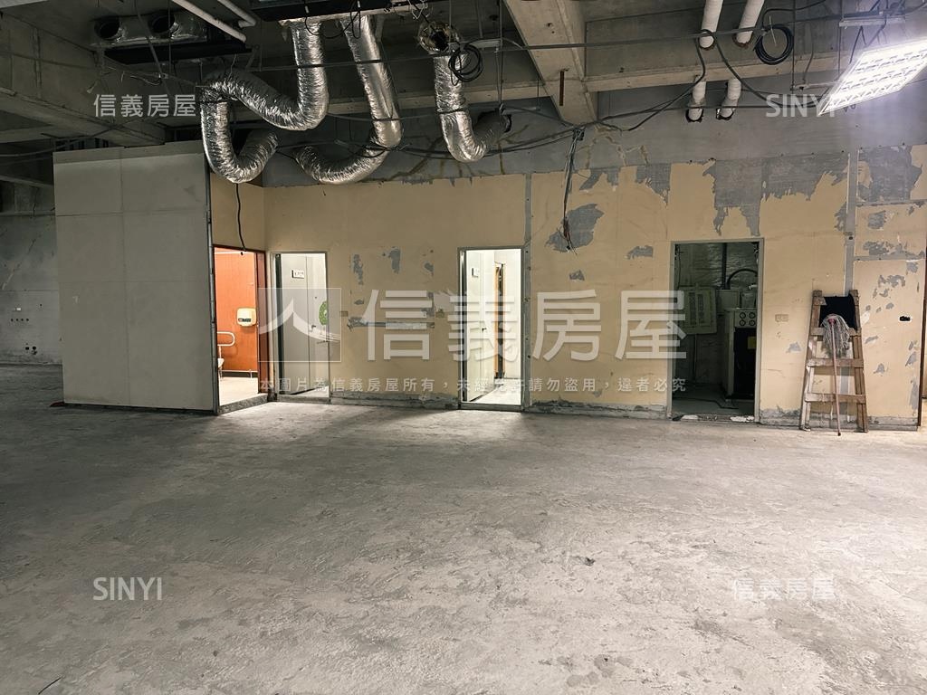 台灣科技總部一樓店辦房屋室內格局與周邊環境