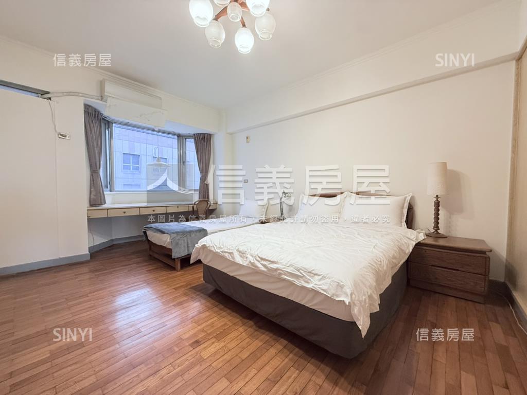 捷運樓中樓三房有平車位房屋室內格局與周邊環境