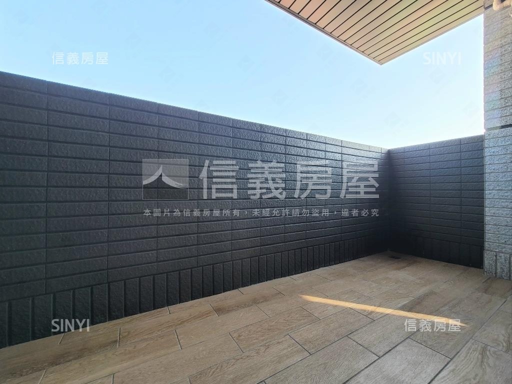 捷運～隱竹林挑高景觀Ａ戶房屋室內格局與周邊環境