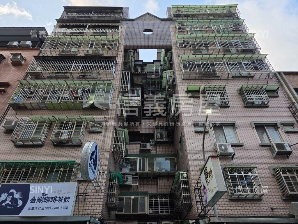 近菜寮捷運創業店面房屋室內格局與周邊環境