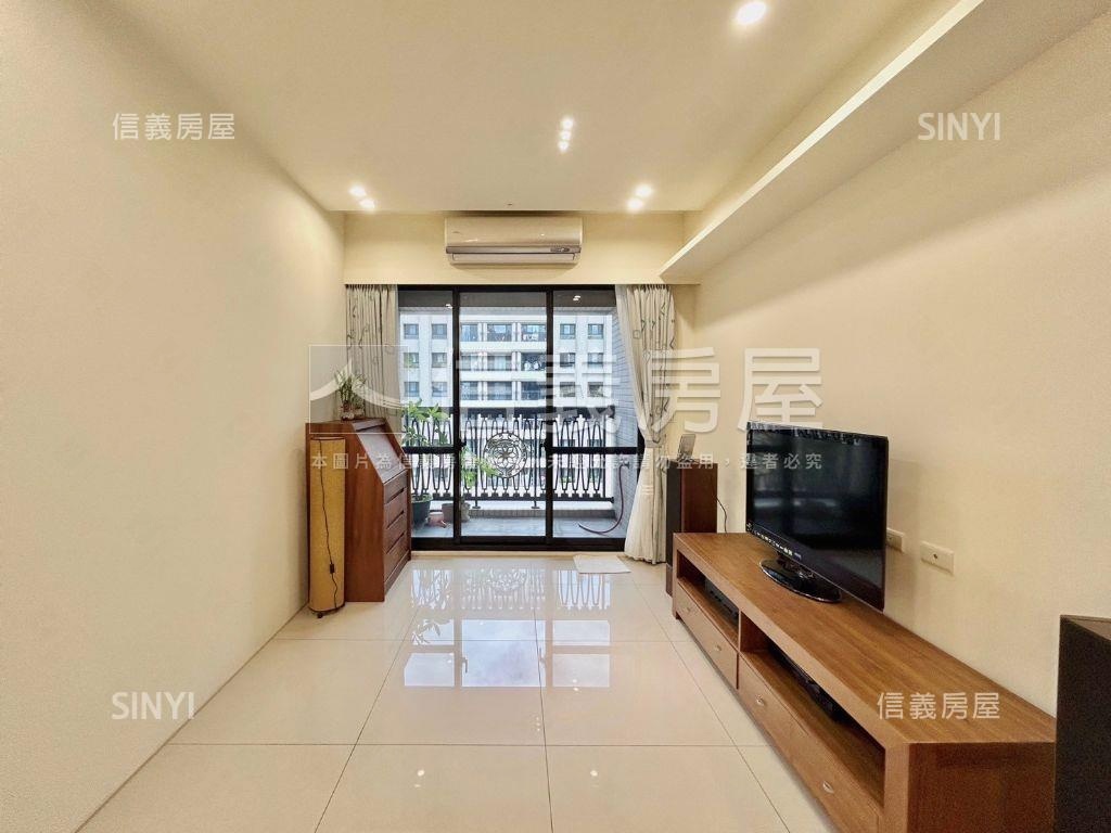 雲悅高樓採光三房房屋室內格局與周邊環境