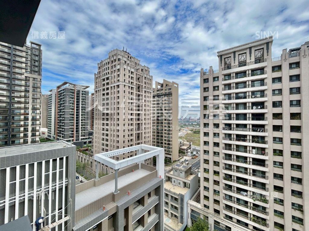 雲悅高樓採光三房房屋室內格局與周邊環境