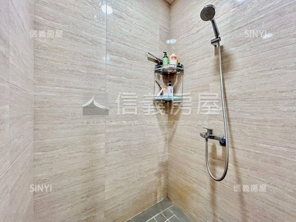 雲悅高樓採光三房房屋室內格局與周邊環境