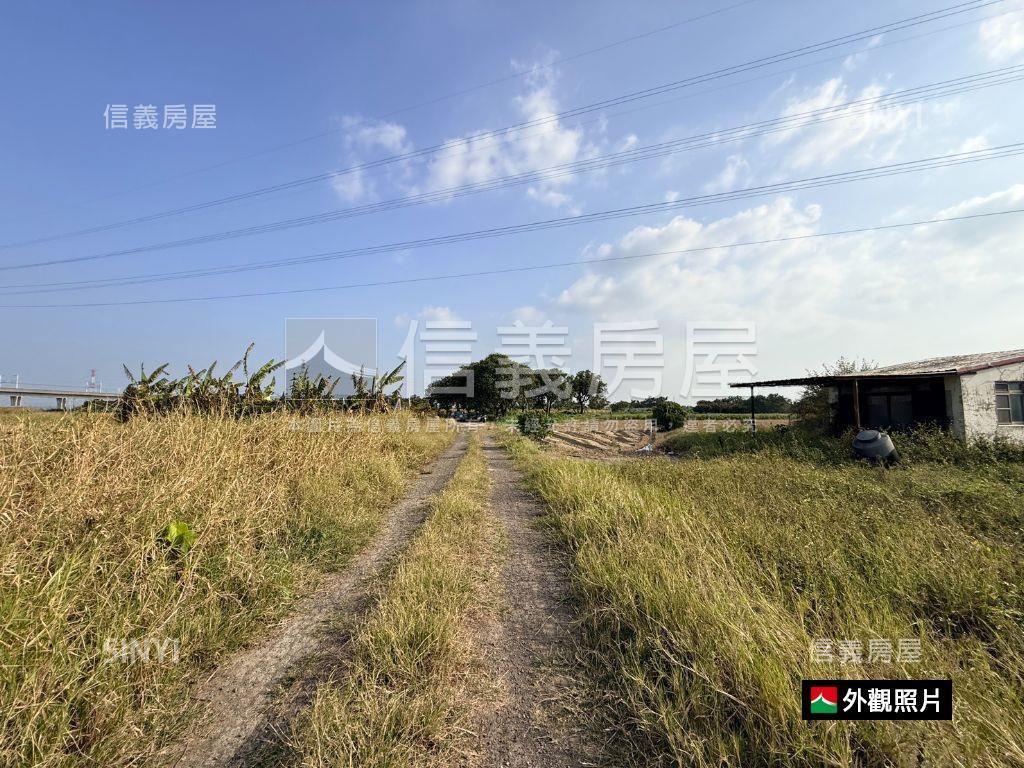 南高鐵｜約７１６坪農地Ａ房屋室內格局與周邊環境