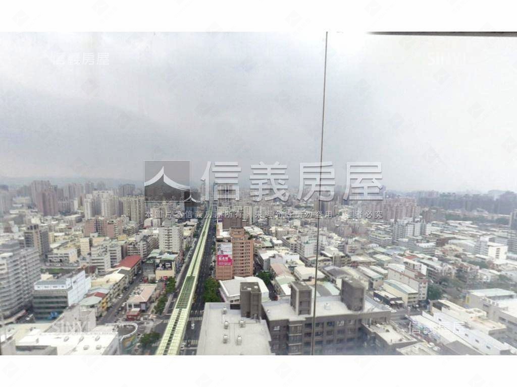 城市桂冠稀有樓中樓房屋室內格局與周邊環境