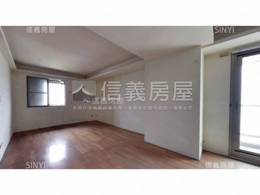 城市桂冠稀有樓中樓房屋室內格局與周邊環境