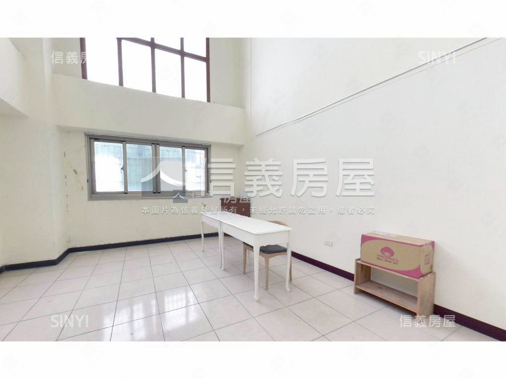 城市桂冠稀有樓中樓房屋室內格局與周邊環境