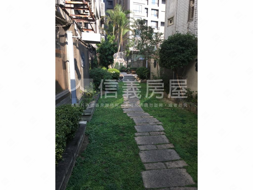 城市桂冠稀有樓中樓房屋室內格局與周邊環境