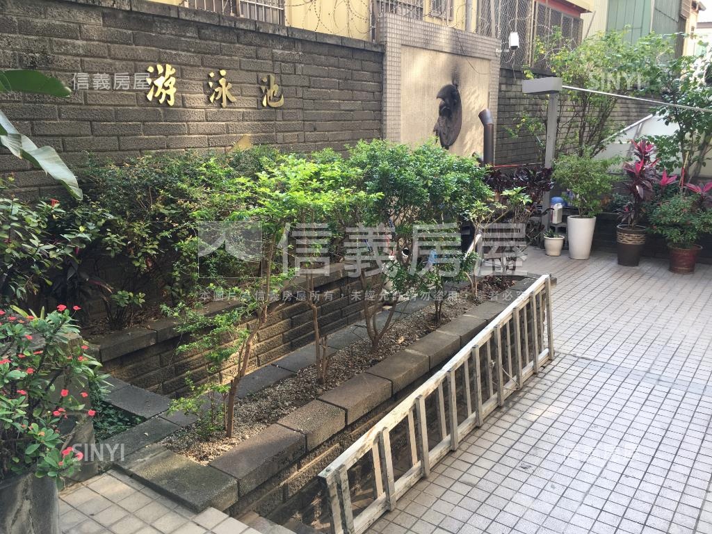 城市桂冠稀有樓中樓房屋室內格局與周邊環境