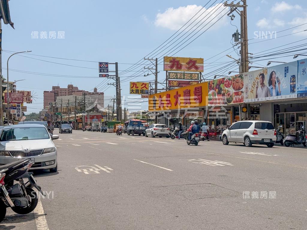 原白採光大兩房兩衛平車房屋室內格局與周邊環境