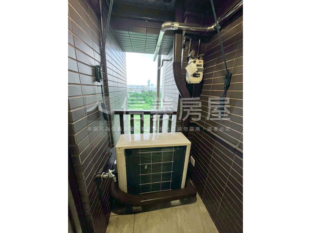 波爾多近捷運方正裝潢美宅房屋室內格局與周邊環境