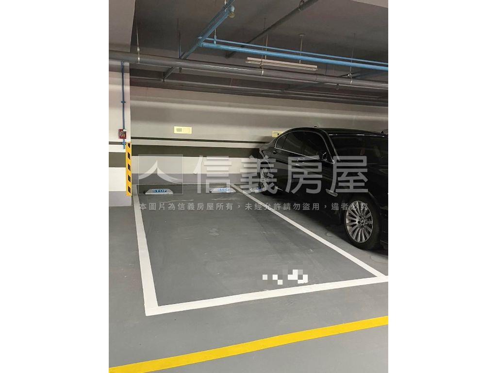 波爾多近捷運方正裝潢美宅房屋室內格局與周邊環境