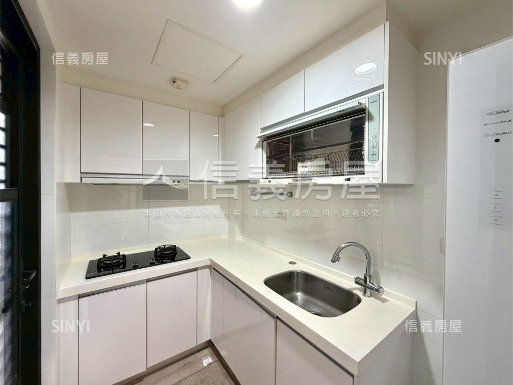 站前Ａ＋‧幸福三房車位房屋室內格局與周邊環境