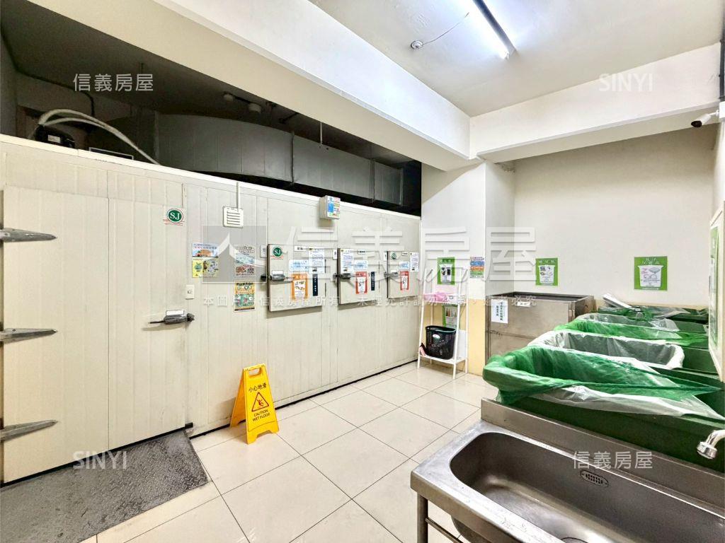 站前Ａ＋‧幸福三房車位房屋室內格局與周邊環境