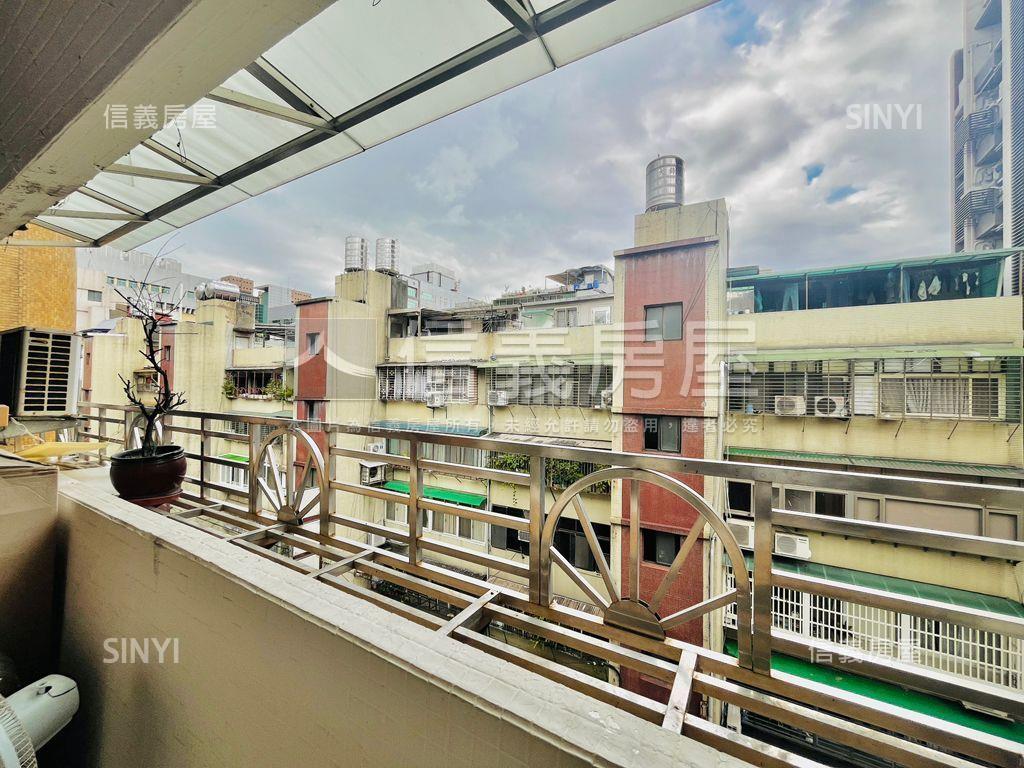 行政中心旁收租公寓房屋室內格局與周邊環境