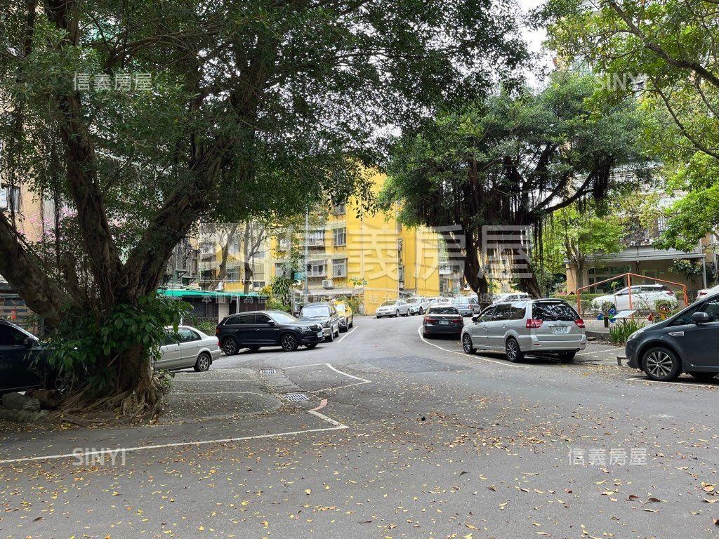萬芳社區宜居一樓房屋室內格局與周邊環境