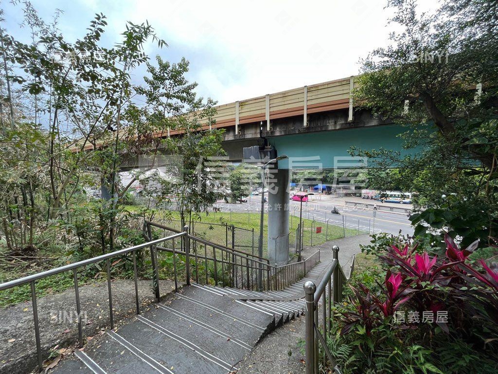 萬芳社區宜居一樓房屋室內格局與周邊環境
