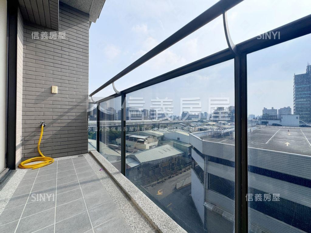 稀有鼎泰然三房雙平車位房屋室內格局與周邊環境