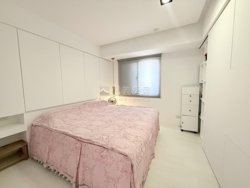 新店感應精美２房房屋室內格局與周邊環境
