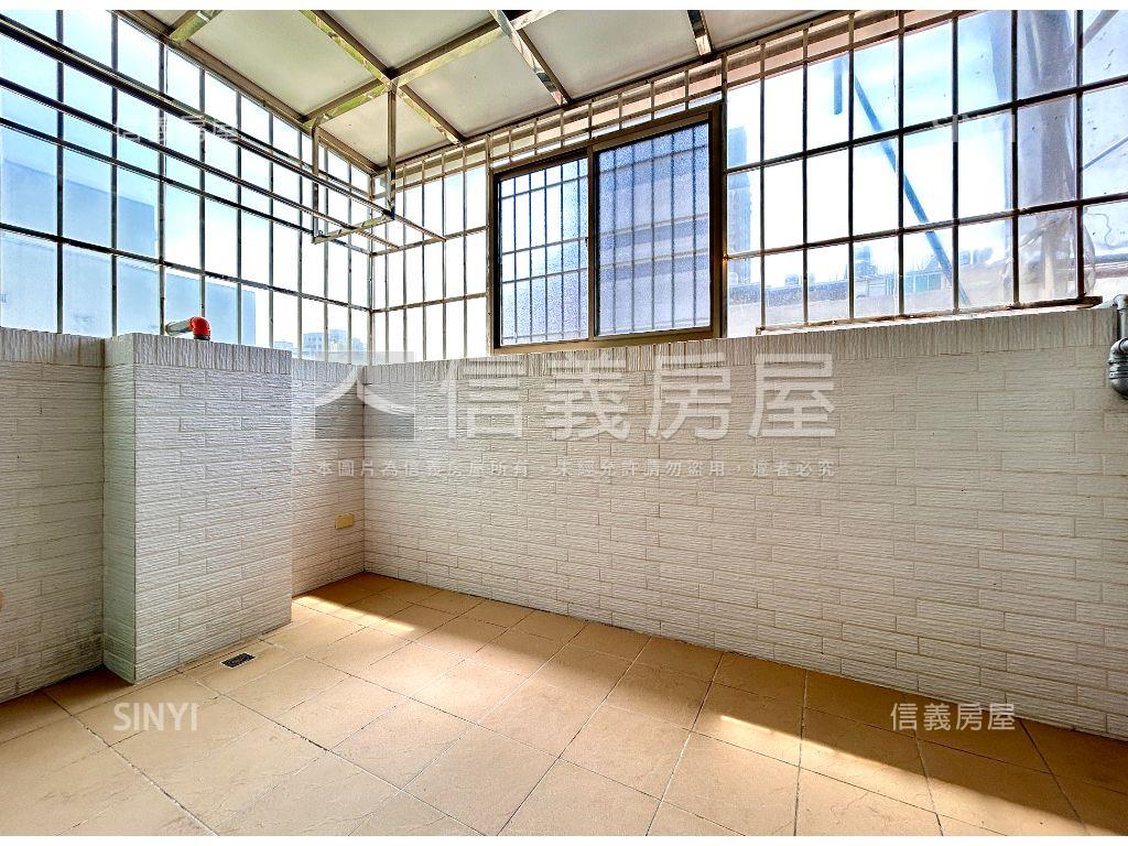 文山正街漂亮透天房屋室內格局與周邊環境