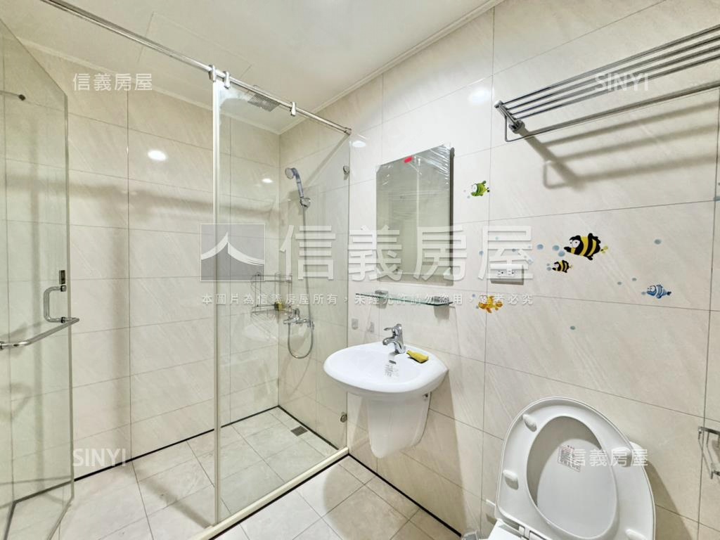 北勢商圈漂亮四房美別墅房屋室內格局與周邊環境