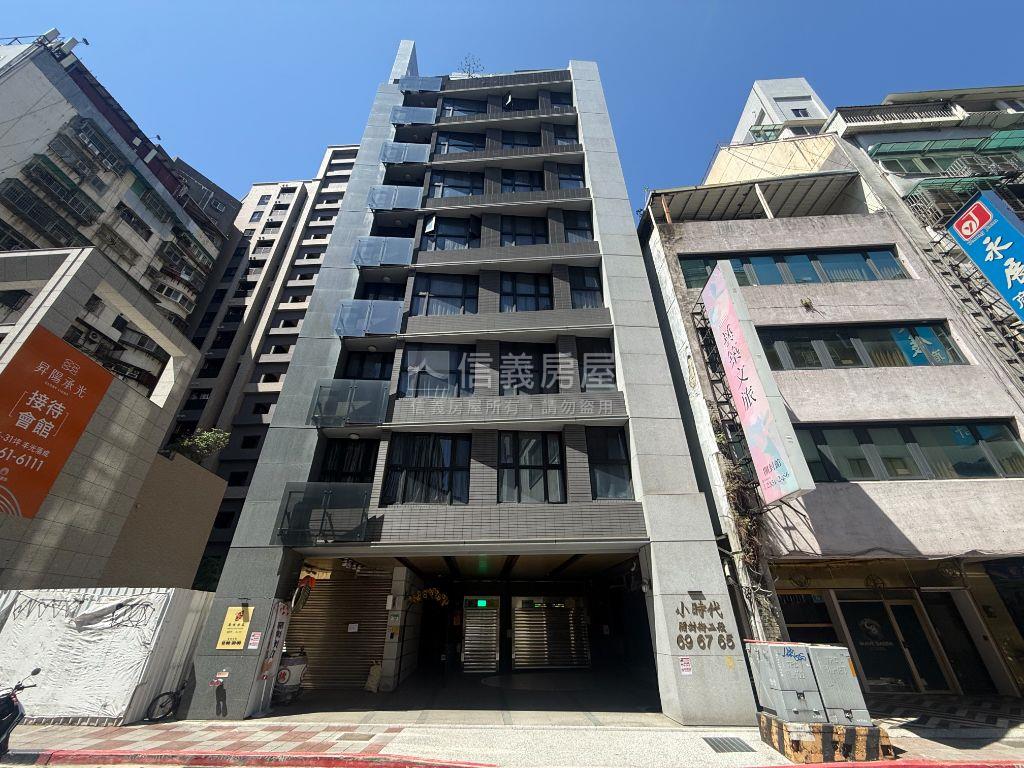 北市小時代精美店面房屋室內格局與周邊環境