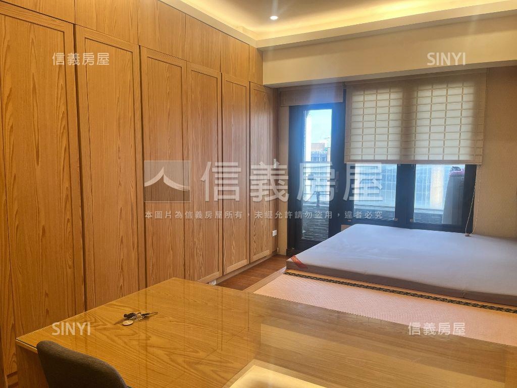 獨賣站前鋼骨高樓美景房屋室內格局與周邊環境
