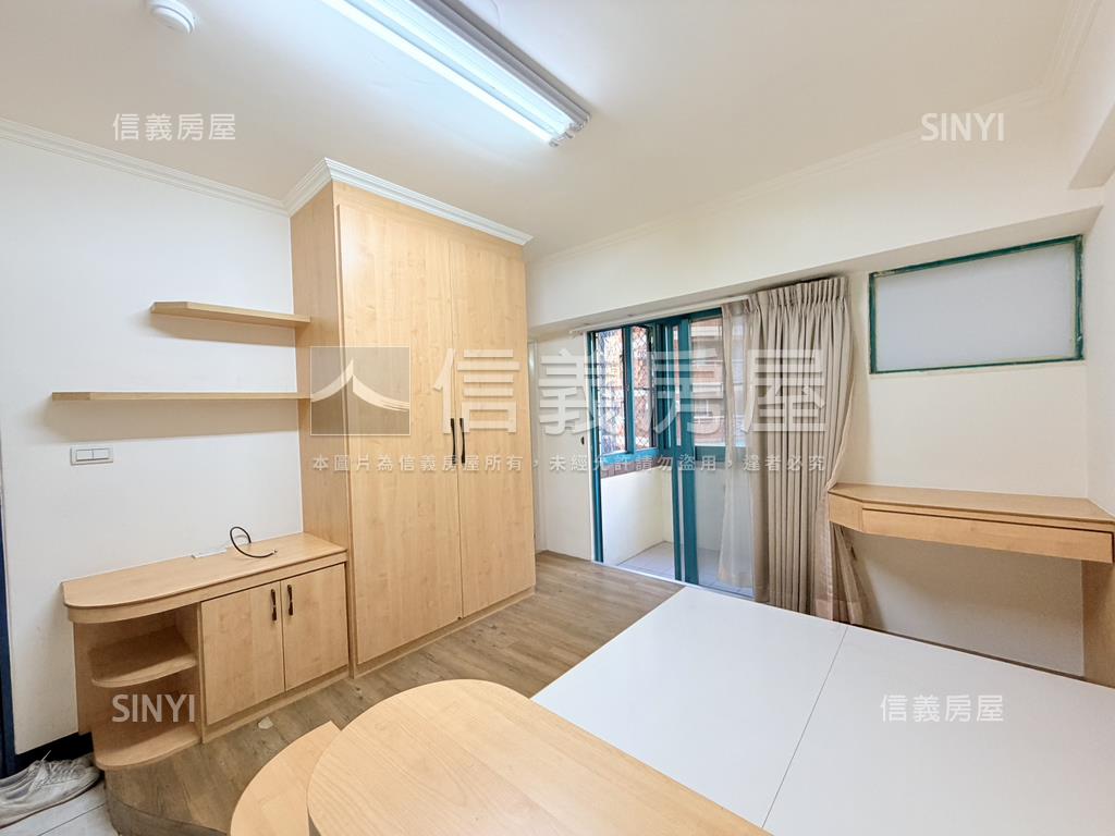 文忠路·採光安靜美套房房屋室內格局與周邊環境