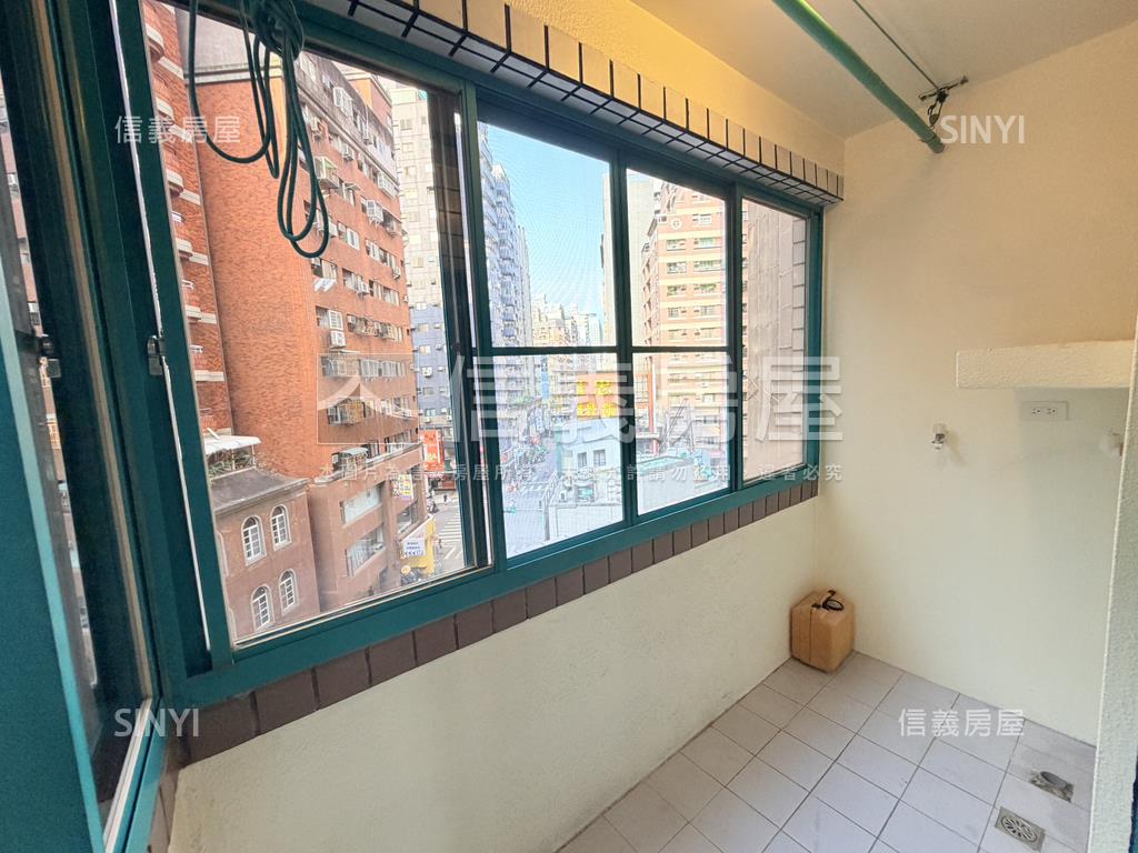 文忠路·採光安靜美套房房屋室內格局與周邊環境