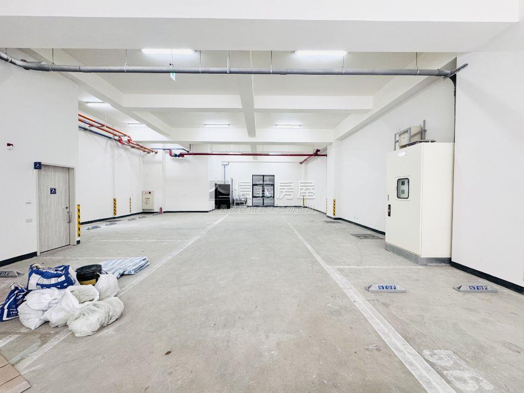 龍俊電梯全新廠辦Ｂ１房屋室內格局與周邊環境